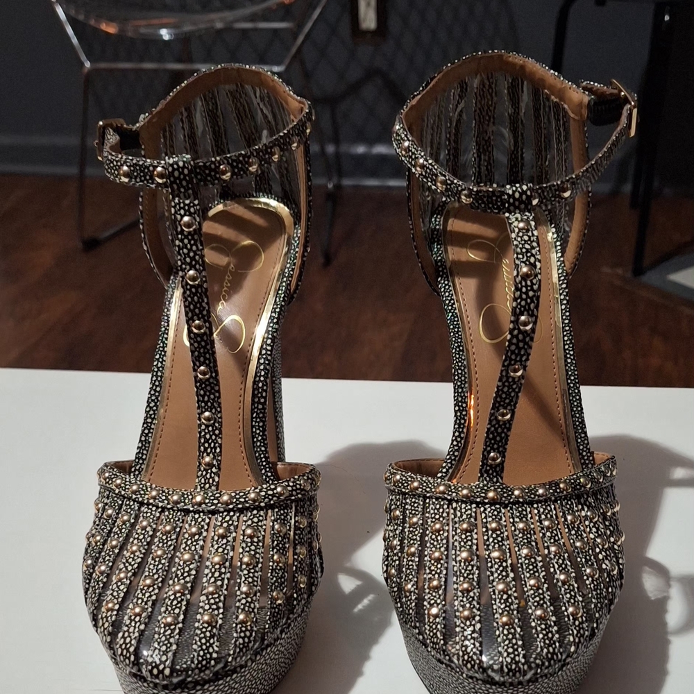 Jessica Simpson Black and White Embellished Heels